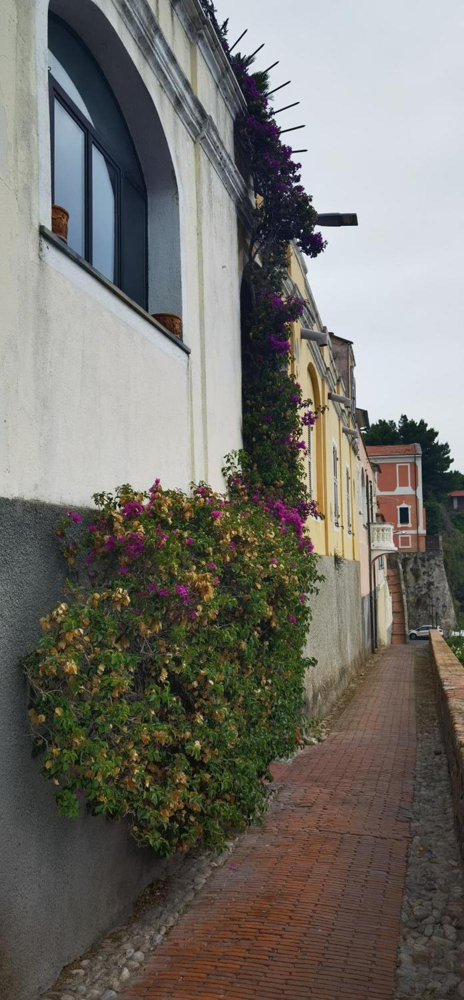 Apartamento Casa Eden Ventimiglia Exterior foto